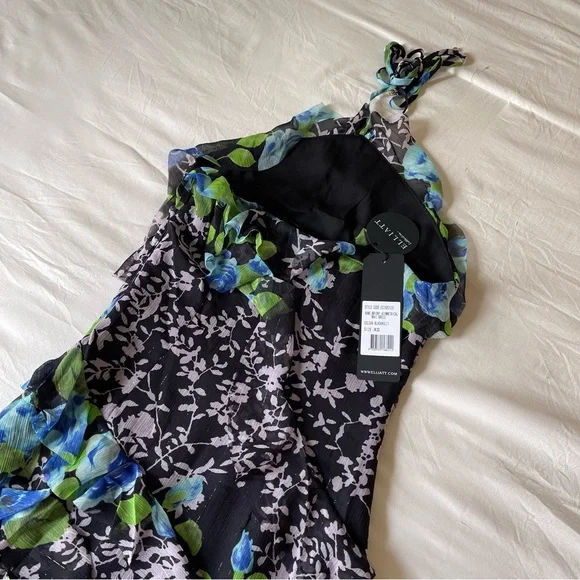 Brand New- Elliatt Briony Asymmetrical Maxi Dress in Black Floral 🦋 Dresses
